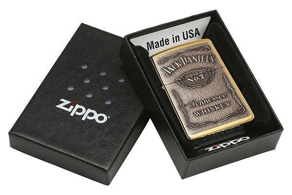 Giải đáp thắc mắc: Có nên chọn hộp quẹt Zippo làm quà sinh nhật không?